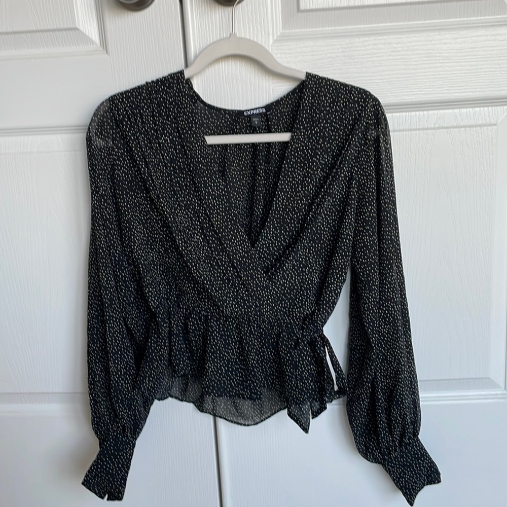 Express SP black and white dotted blouse